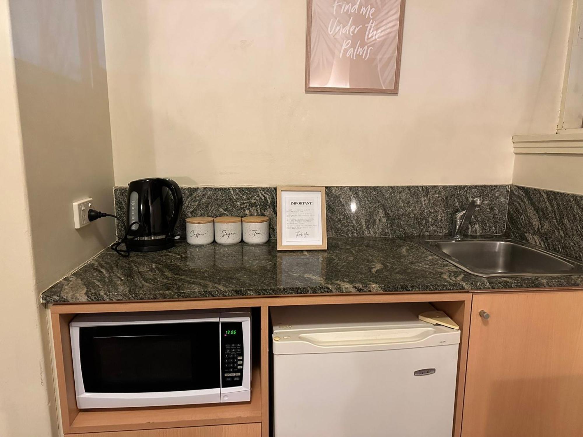 Acland Street Studio Apartment Free Parking ملبورن المظهر الخارجي الصورة